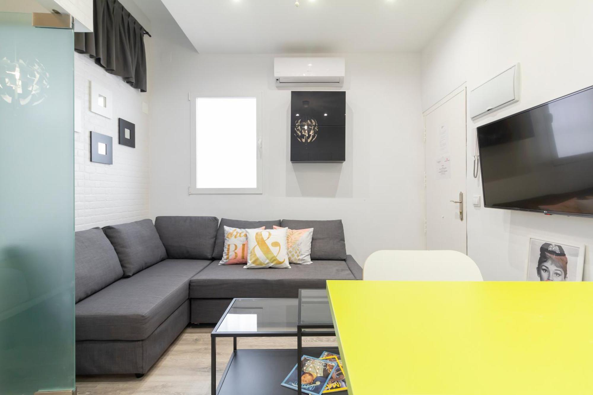 Ronda De Valencia Apartamento Madrid Eksteriør billede