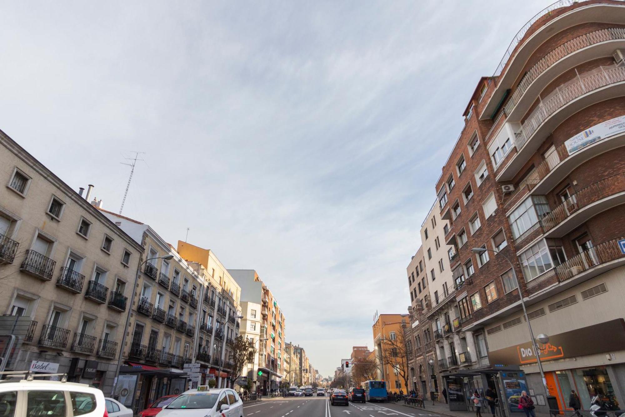 Ronda De Valencia Apartamento Madrid Eksteriør billede
